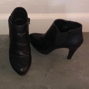 Unlisted Black Leather Ankle Heel Boots SZ:9